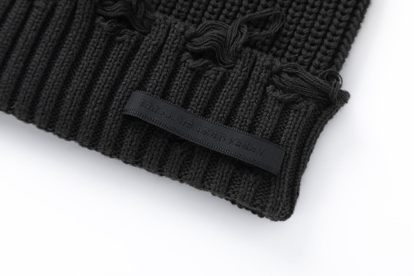 BTMK Damage Beanie All-Season CAP1