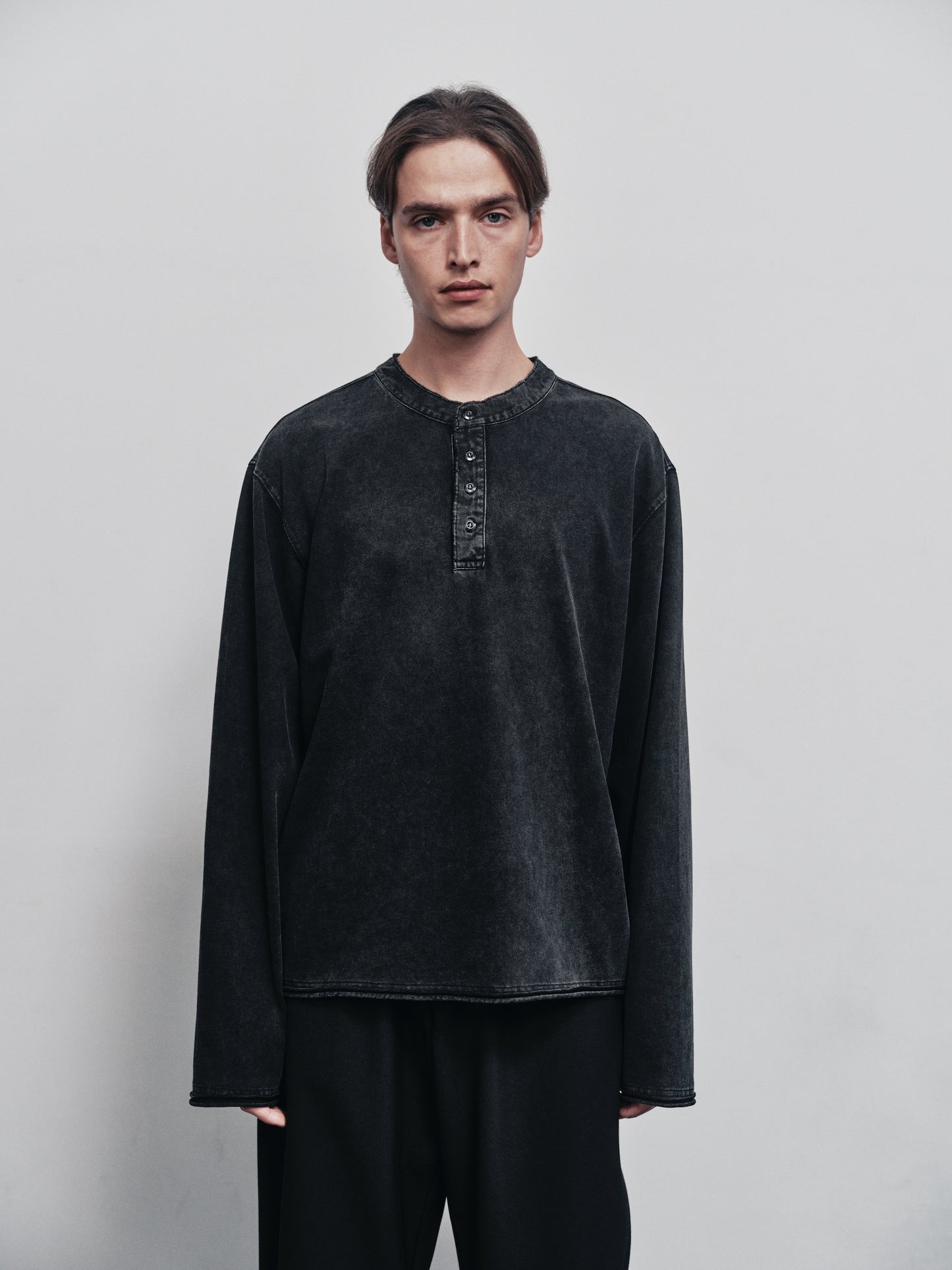 BTMK HENLEY NECK L/S TEE washed HR51