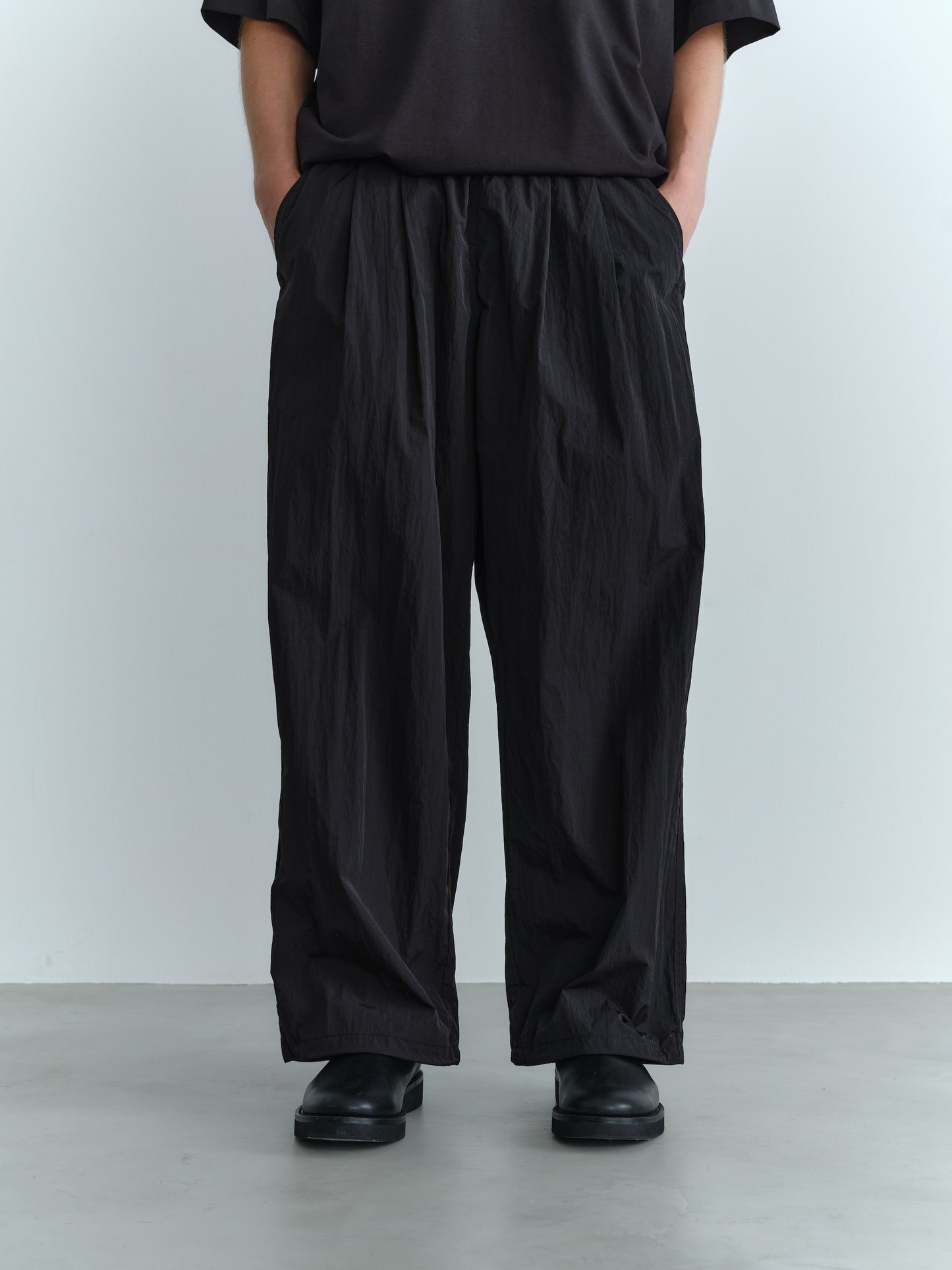 BTMK TUCK NYLON PANTS NWP110